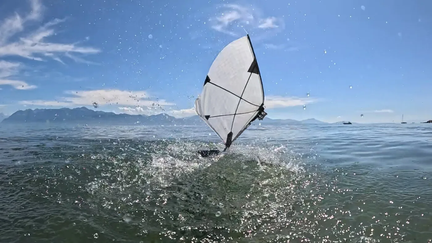 MIT Robot Mimics Puffins for Dual Air and Water Flight