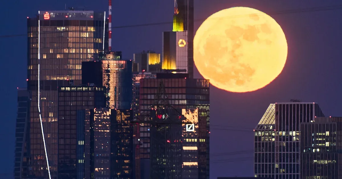 Rare Blue Micromoon Shines This Weekend: What to Expect
