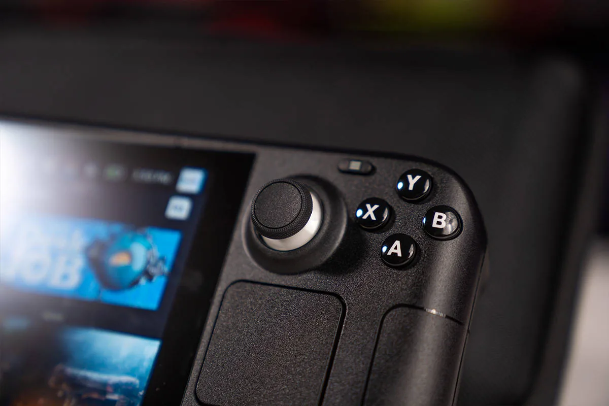 Steam Deck LCD Battery Availability Dwindles as Valve Shifts Focus