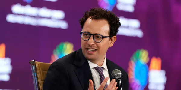 AI Giants Grapple With Internet's Data-Sharing Reality