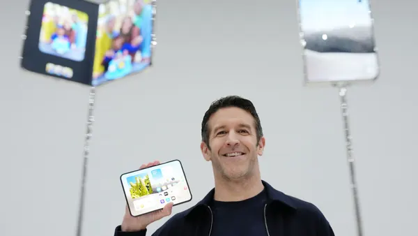 Apple Shifts iPhone Release Strategy: No Standard Model in Fall Showcase