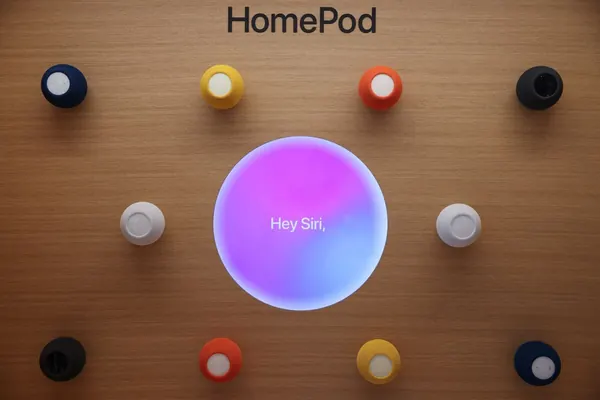 Apple to Revamp Smart Home With Advanced Siri AI Hub