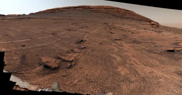 Curiosity Rover Uncovers Martian 'Sea of Polygons'