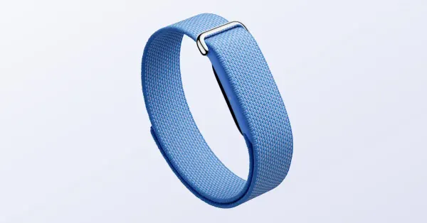 Fitbit Air Features Status Light, Double-Tap Gesture