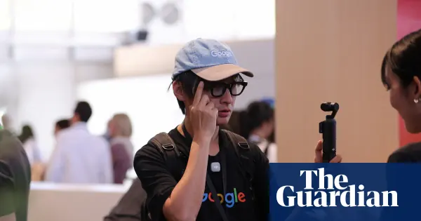 Google Overhauls Search with AI and Revives Smart Glasses