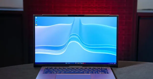 Lenovo's Rollable Laptop Concept Expands 14-Inch Screen to 17 Inches