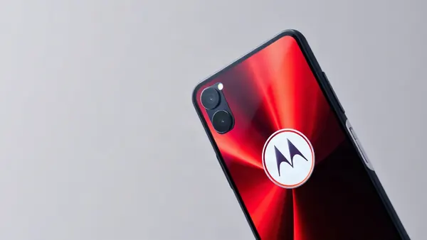 Motorola Signature 27 Features New Snapdragon 8 Elite Extreme Gen 6 Chip