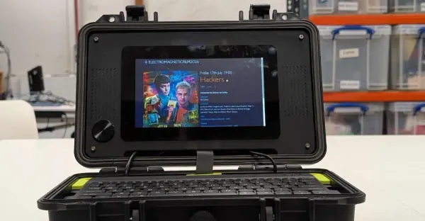 Raspberry Pi Offers Official Cyberdeck Building Guide
