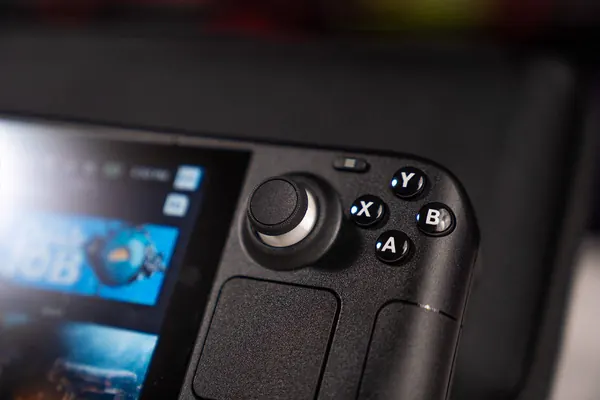Steam Deck LCD Battery Availability Dwindles as Valve Shifts Focus