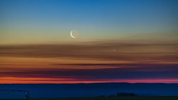 Venus and Crescent Moon Dazzle After Sunset Tonight
